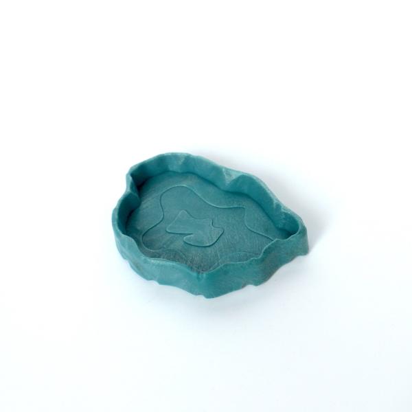 Small Reptile Plastic Bowl